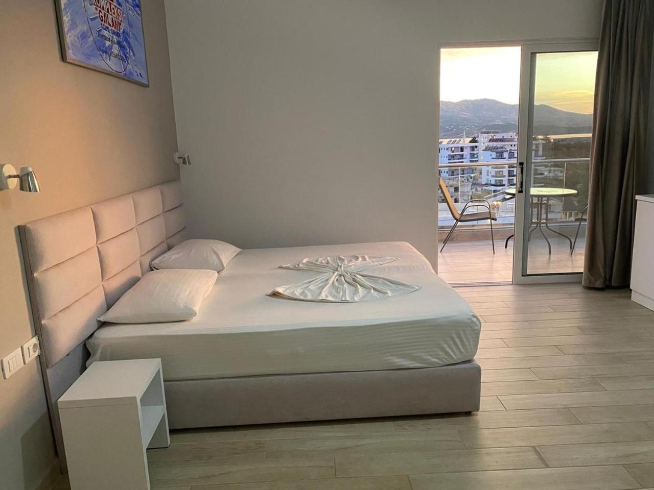 La Luna Hotel Ksamil Exteriér fotografie