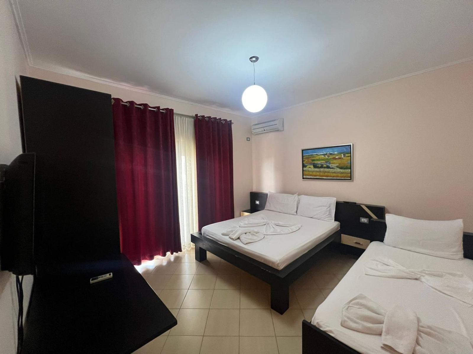 La Luna Hotel Ksamil Exteriér fotografie
