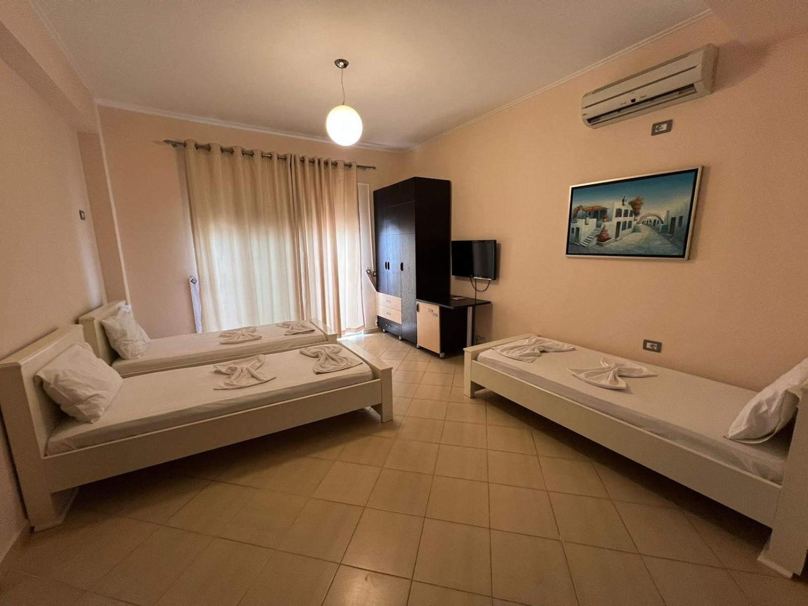La Luna Hotel Ksamil Exteriér fotografie